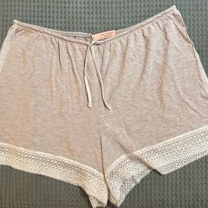 NWT Victoria’s Secret Modal & Lace Pajama Shorts Size Medium